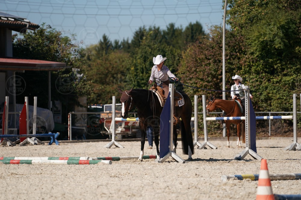 s_A_907889.JPG
